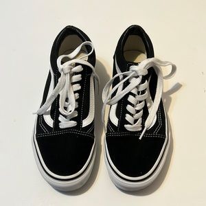 Vans Old Skool Shoe Black/White